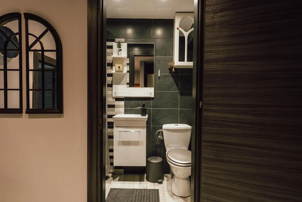 Lef Lodging Thessaloniki Apartment